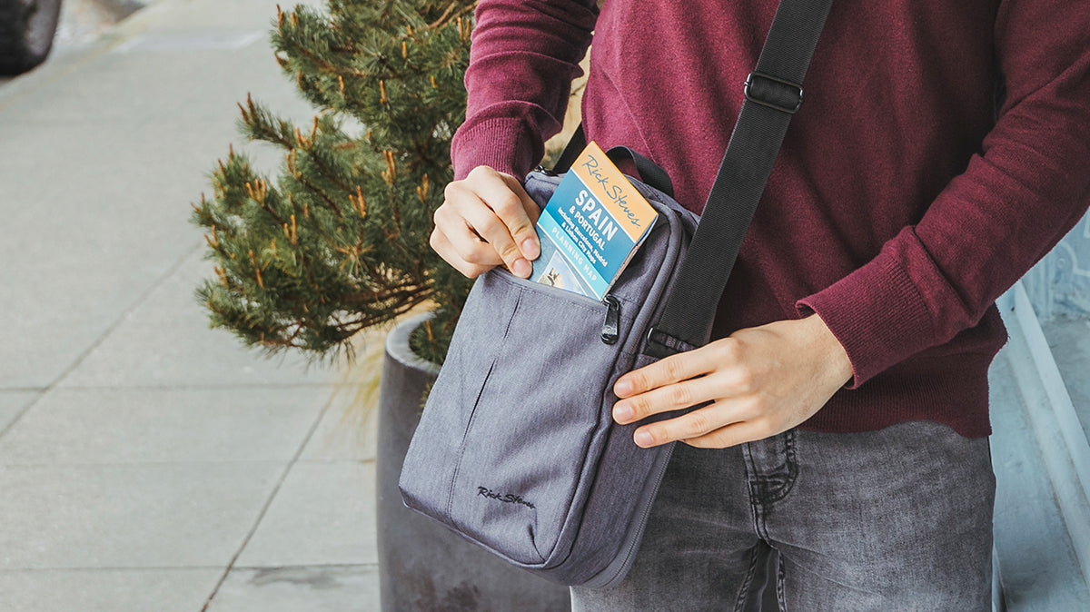 Shoulder Bags